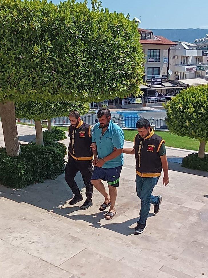 Muğla'da sahte dolarla yemek yiyen şüpheli yakalandı G3