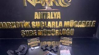 Antalya'da torbacı operasyonunda 53 şüpheli yakalandı