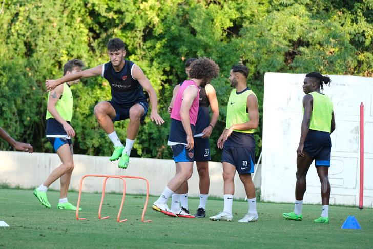 Hatayspor, Trabzonspor maçı hazırlıklarına devam etti G3