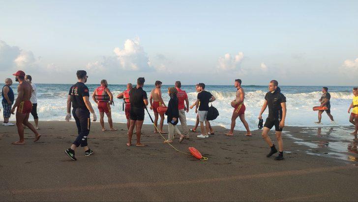 GÜNCELLEME - Sakarya'da denizde kaybolan 13 yaşındaki çocuğun cansız bedeni bulundu G2