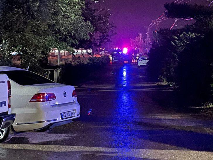 Afyonkarahisar'da eğitim uçağı zorunlu iniş yaptı G3