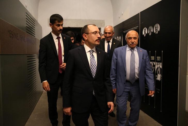 Ticaret Bakanı Muş, Ahi Evran Esnaf ve Sanatkarlar Müzesi'ni gezdi G2