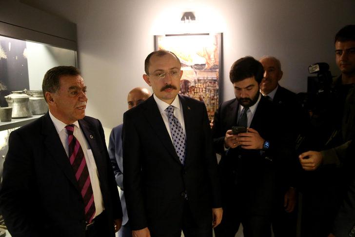 Ticaret Bakanı Muş, Ahi Evran Esnaf ve Sanatkarlar Müzesi'ni gezdi G3