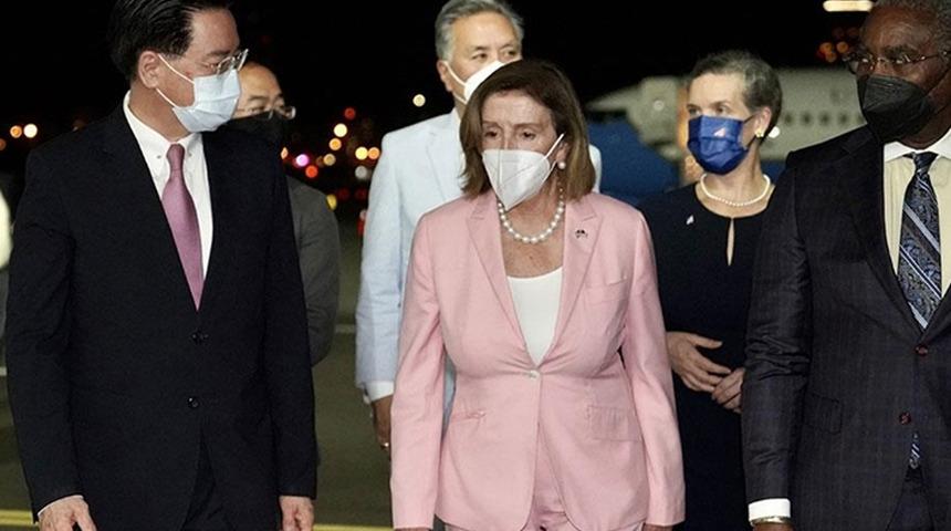 Dünyayı karıştıran ziyaretin ardından dikkat çeken sözler! O soruya gülerek yanıt verdi: "Kimin umurunda?"