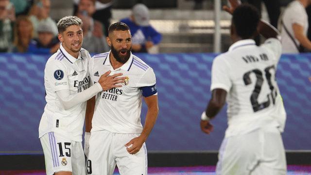 Son dakika: Karim Benzema tarihe geçti, Real Madrid Süper Kupa'yı müzesine götürdü!