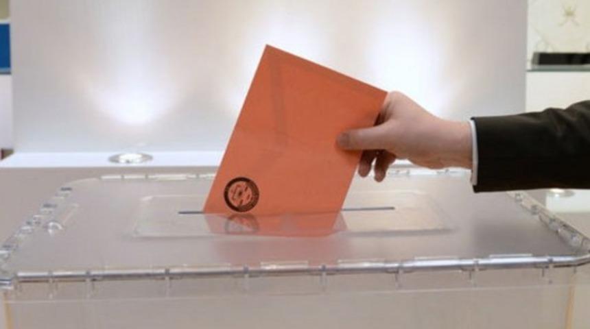 TAVAK'ın yurt dışı seçim anketi sonuçlarına göre AKP oy kaybediyor