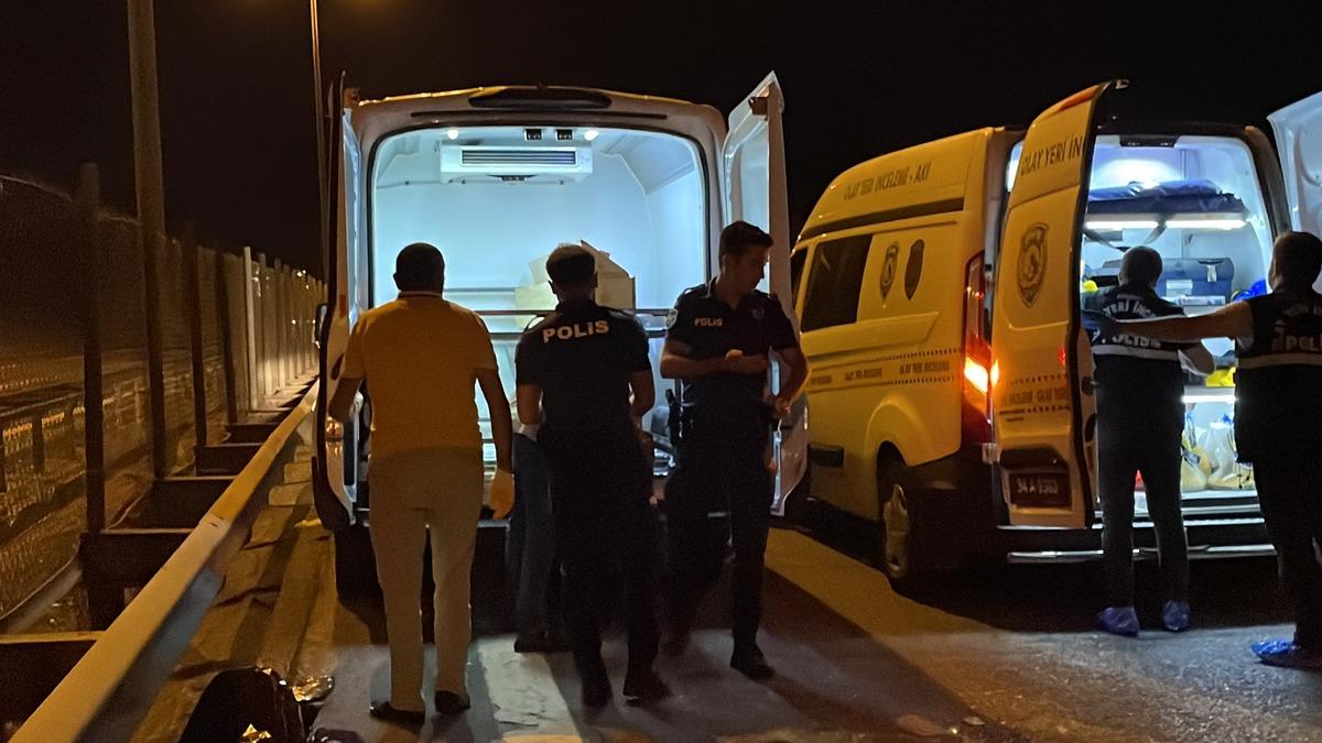 TEM Otoyolu'nda otomobilin &ccedil;arptığı yaya &ouml;ld&uuml;