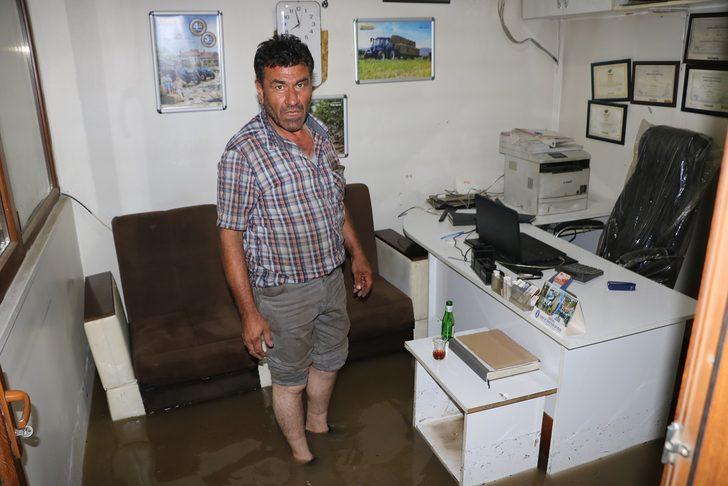 Afyonkarahisar'da sağanak bazı tarım arazilerine zarar verdi G4