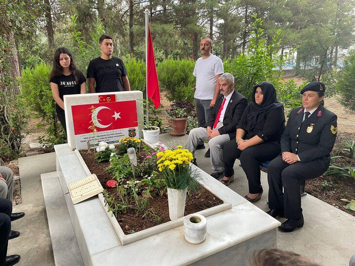 Şehit Başçavuş Ferhat Gedik, Hatay'da mezarı başında anıldı G3
