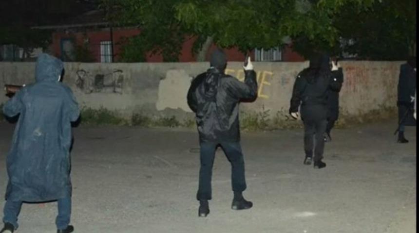 Teröristler Gazi Mahallesi'nde yol kesti kimlik kontrolü yaptı iddiası