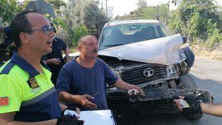 Kaza yapınca şok gerçek ortaya çıktı! Yıllardır ehliyetsiz araç kullanıyormuş