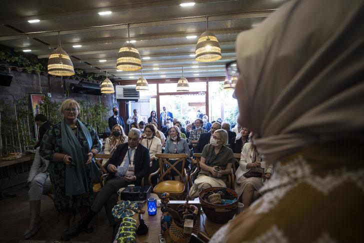 Türkiye'nin Afrika büyükelçileri Afrika Evi'ni ziyaret etti G1