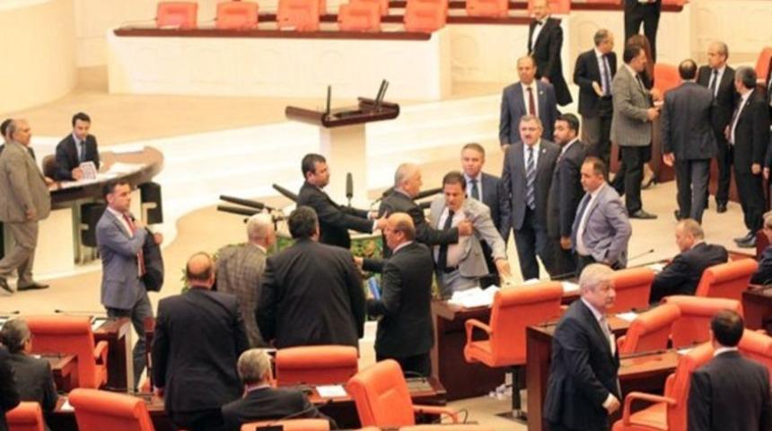 Meclis’te ‘darbe’ tartışması