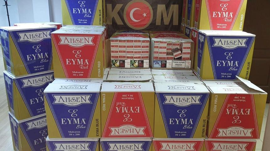 Hatay'da bir araçta 630 bin makaron ele geçirildi