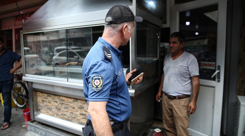 Adana'da kebapçıya bırakılan 3 çocuk devlet korumasına alındı