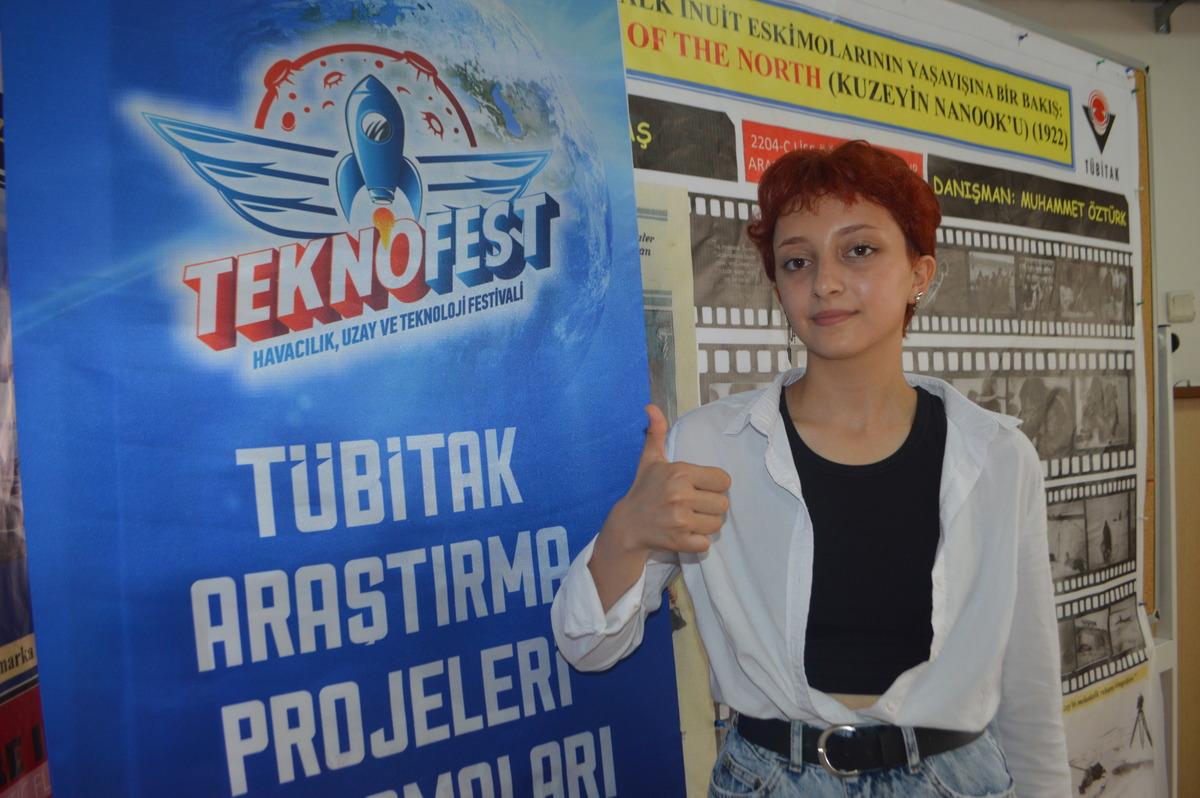 Kutupları araştıran lise &ouml;ğrencisi birincilik derecesiyle Antarktika'ya gidecek