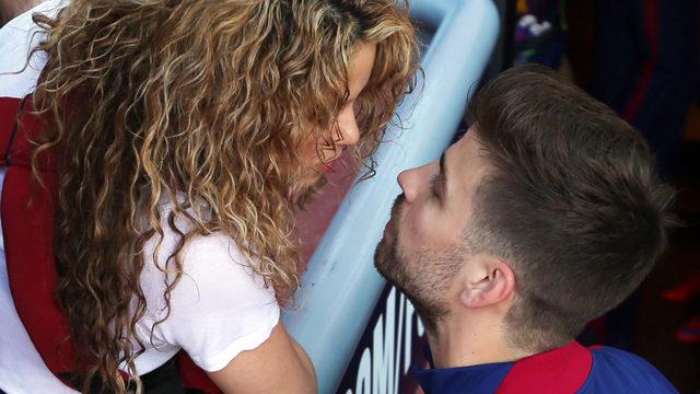 Shakira'yı aldatmıştı! Pique kendisinden 12 yaş küçük öğrenciyle...