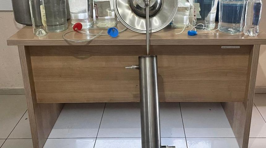 Antalya'da 90 litre sahte alkol ele geçirildi