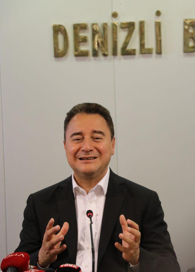 DEVA Partisi Genel Başkanı Babacan, Denizli'de gazetecilerle buluştu