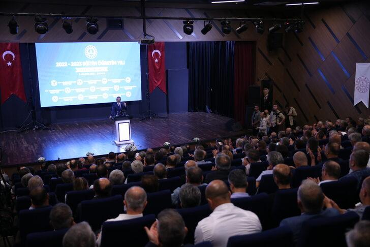 Milli Eğitim Bakanı Özer, Sakarya'da öğretmenlerle buluştu: G5