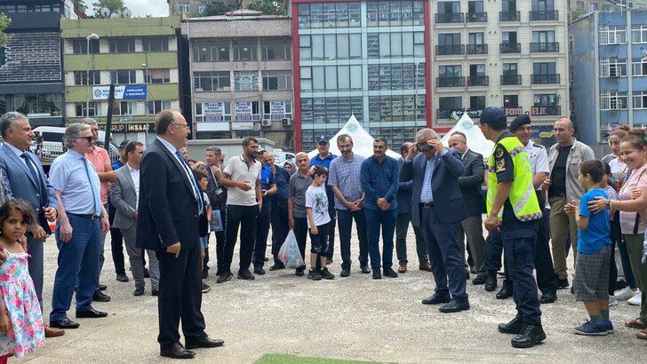 Zonguldak'ta emniyet kemerinin önemi simülasyon aracıyla anlatıldı G3