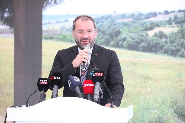 Milli Eğitim Bakanı Özer, Sakarya'da köy yaşam merkezi açılışına katıldı: G3