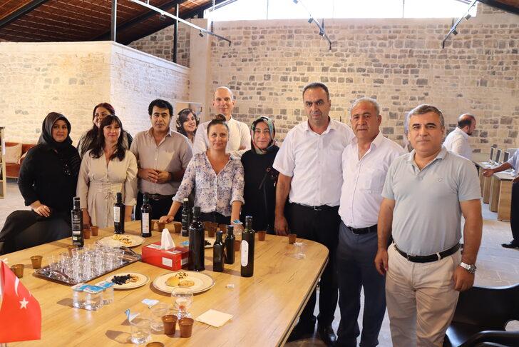 İtalya'dan gelen uzmanlar Kilis'te zeytinyağı üreticilerine eğitim verildi G3