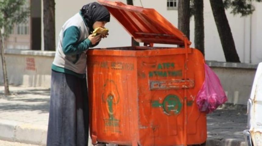 "&Ccedil;&ouml;pten yiyen Suriyeli kadın" yalan &ccedil;ıktı