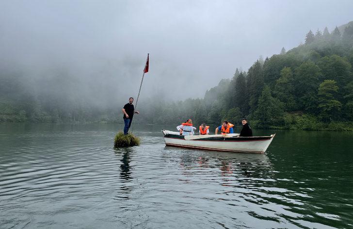 Borçka Karagöl Tabiat Parkı'nda kano antrenmanı yapıldı G5
