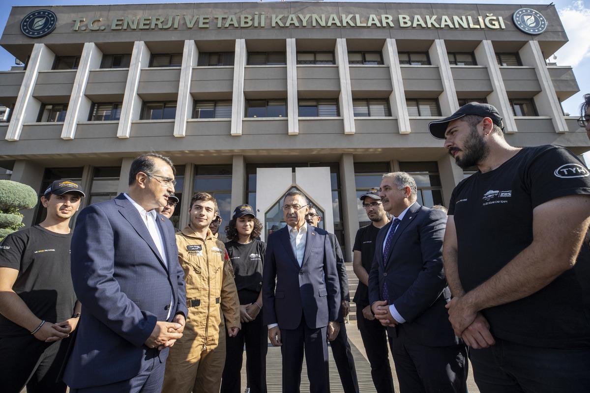 İT&Uuml; ZES G&uuml;neş Arabası Ankara'ya geldi