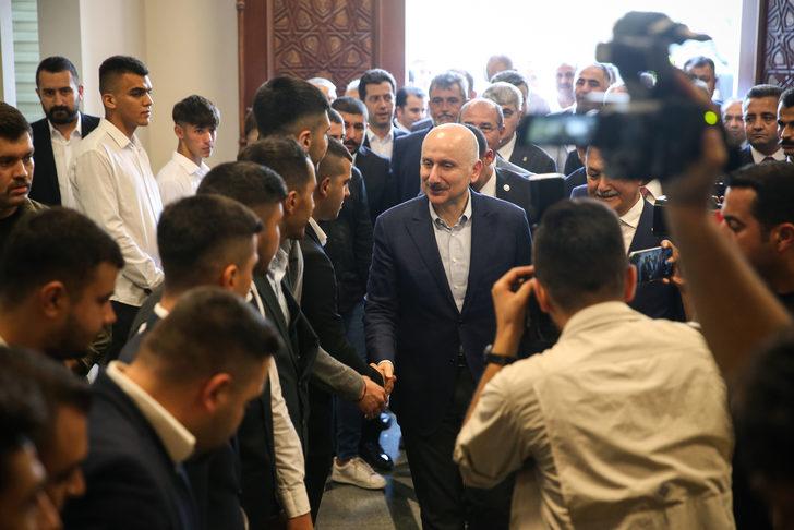 Bakan Karaismailoğlu, Osmaniye'de hızlı tren projesinin tünel yapım çalışmasını inceledi: G1