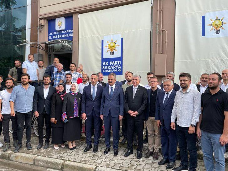 Milli Eğitim Bakanı Özer, Sakarya'da belediye ile iş birliği protokolü imzaladı G3