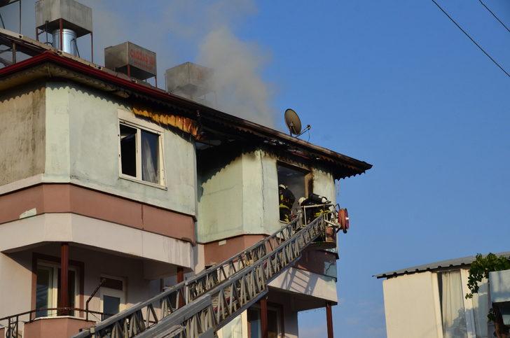 Antalya'da apartman dairesinde çıkan yangın söndürüldü G2