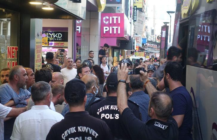 Ağrı'da etkisiz hale getirilen teröristi İzmir'de anmak isteyen 20 kişi gözaltına alındı G2