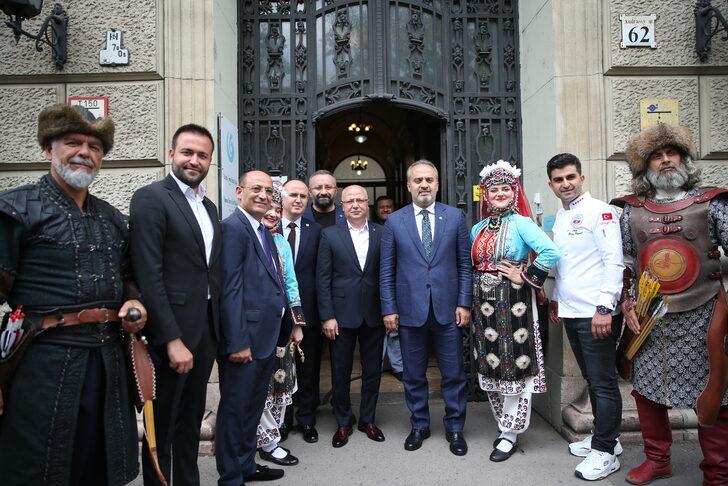 2022 Türk Dünyası Kültür Başkenti Bursa, Macaristan'da tanıtıldı G1