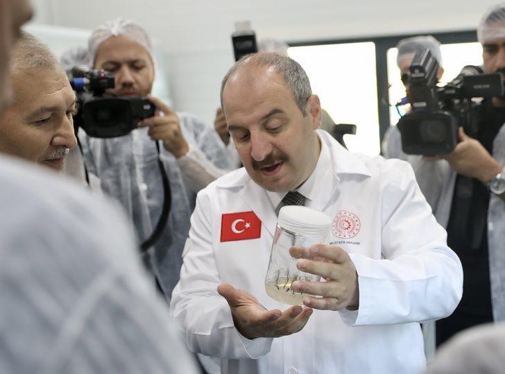 Bakan Varank, Sakarya'da Seracılık Mükemmeliyet Merkezi'ni gezdi: G2