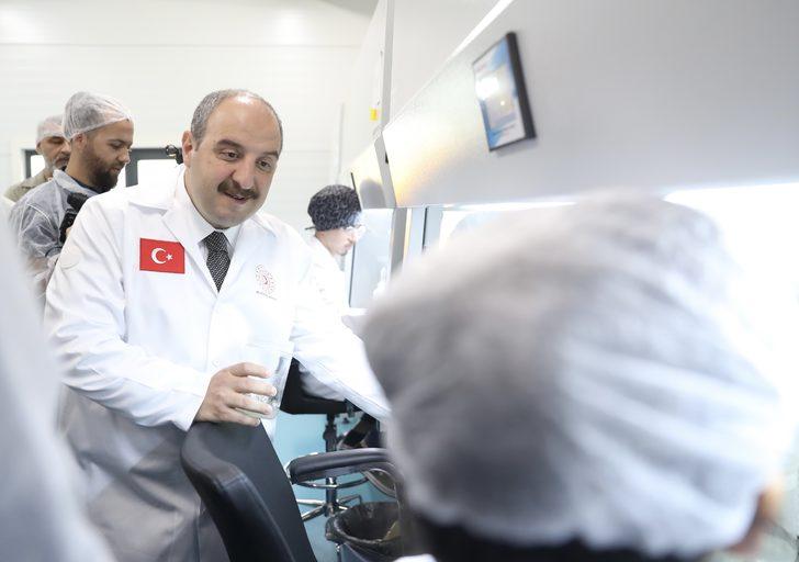 Bakan Varank, Sakarya'da Seracılık Mükemmeliyet Merkezi'ni gezdi: G3