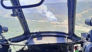 İzmir'de ormanlık alanda çıkan yangına müdahale ediliyor