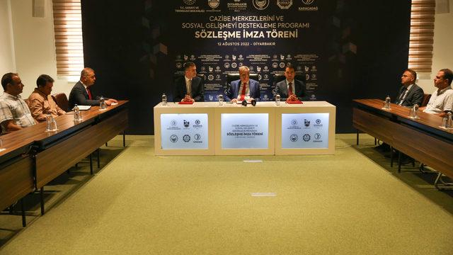 Eğil'de elektrikli tekne kullanımı ile Dom kadınların istihdamı için protokol imzalandı