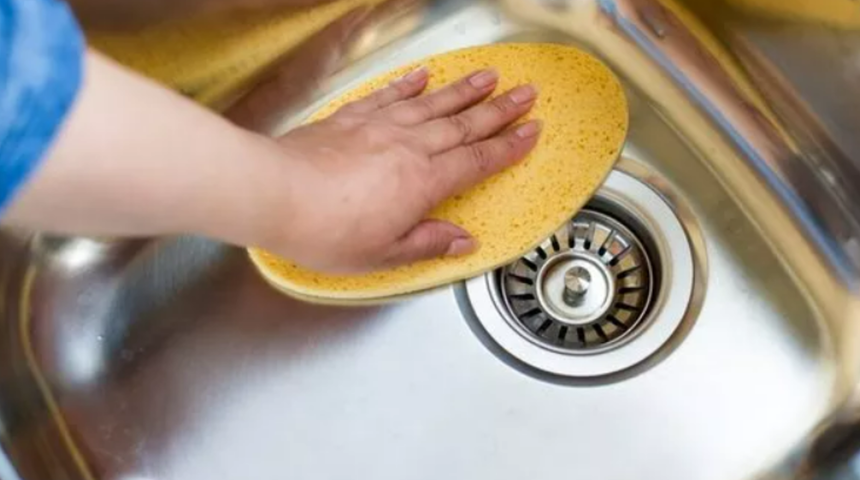 En sık yapılan yanlış hastalanmanıza neden olabilir! Tuvaletten bile daha kirli