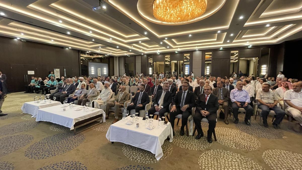 Diyanet İşleri Başkanı Erbaş, Konya'da Uluslararası İslami Dayanışma Sempozyumu'nda konuştu: