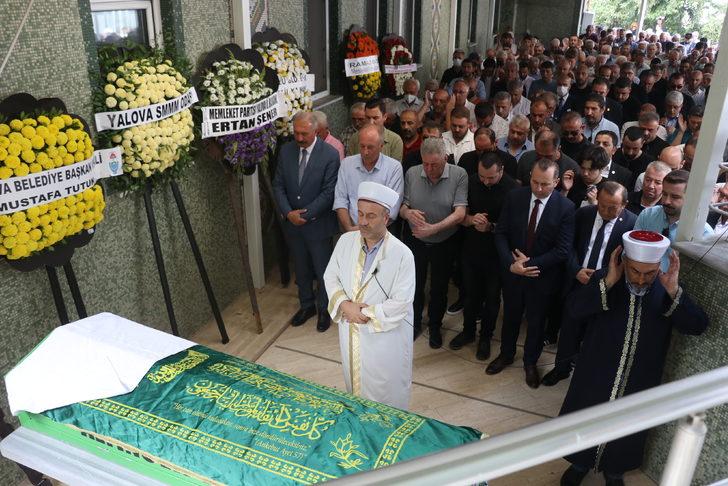 Memleket Partisi Genel Başkan Yardımcısı Özel'in kardeşinin cenazesi defnedildi G2