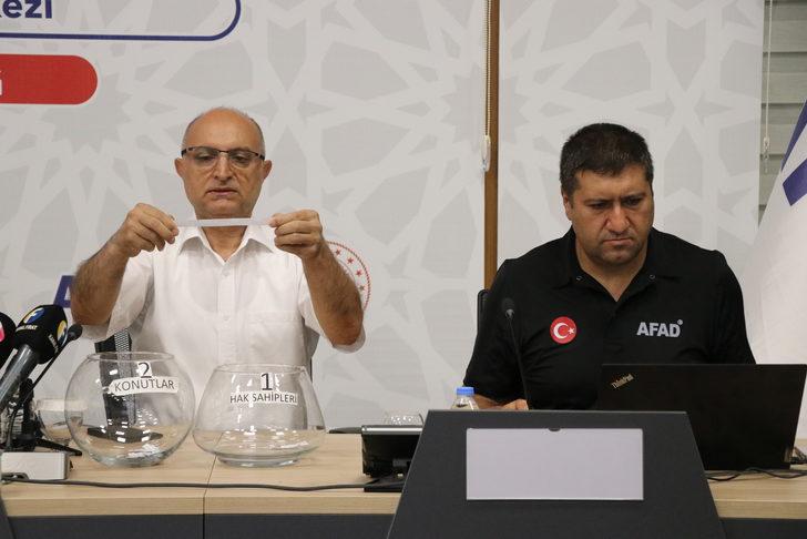 Elazığ'da 226 deprem konutu için kura çekildi G3