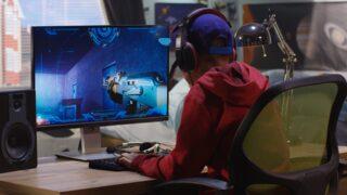 Gamerlar için oyunlarını rahatlıkla oynayabilecekleri oyuncu masası çeşitleri