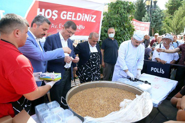 Tokat Belediyesinden 10 bin kişiye aşure ikramı G3