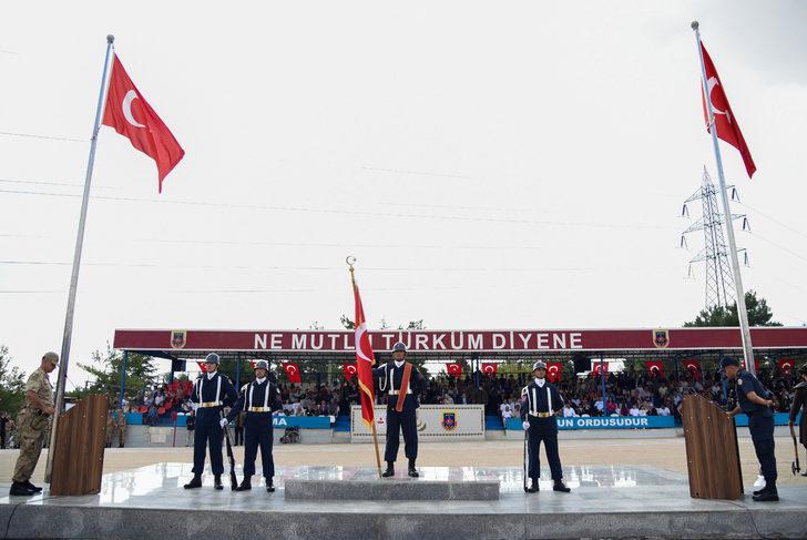 Bilecik Jandarma Eğitim Alay Komutanlığı'nda yemin töreni düzenlendi G3