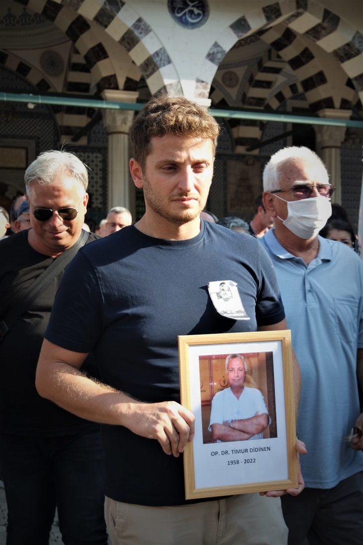 Bursa'da böbrek yetmezliğinden ölen emekli hekim son yolculuğuna uğurlandı G1