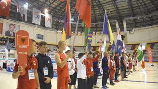 Üst Minikler Avrupa Boks Şampiyonası Erzurum'da başladı