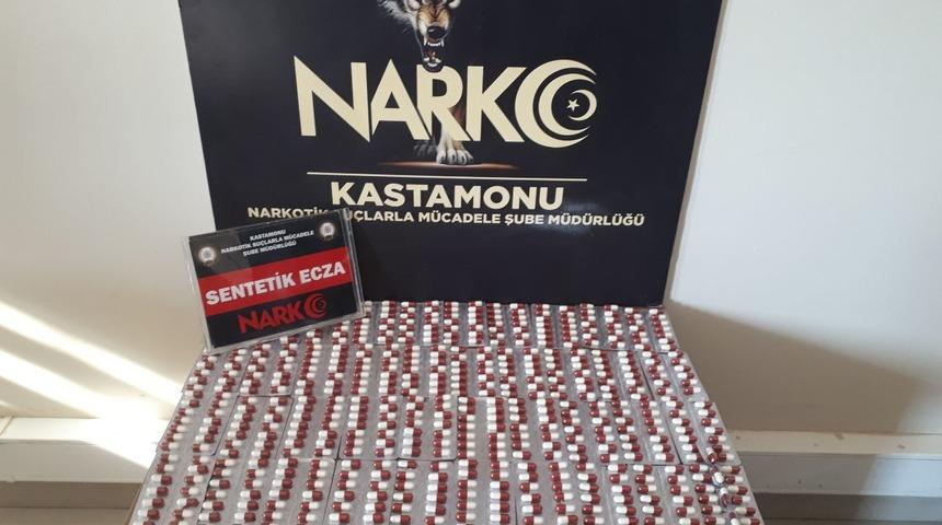 Kastamonu'da uyuşturucu operasyonunda gözaltına alınan kişi tutuklandı