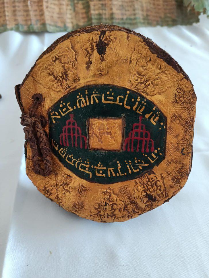 Kırklareli'nde el yazması 3 dini kitap ele geçirildi G1